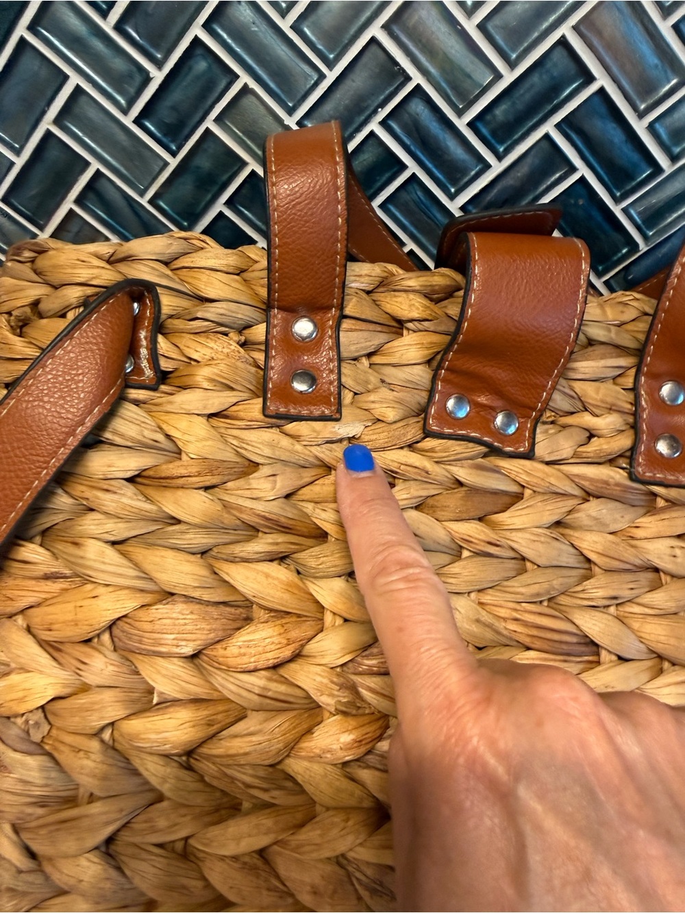 Woven Straw Tote Bag/backpack with Brown Leather Trim - Picture 4 of 5